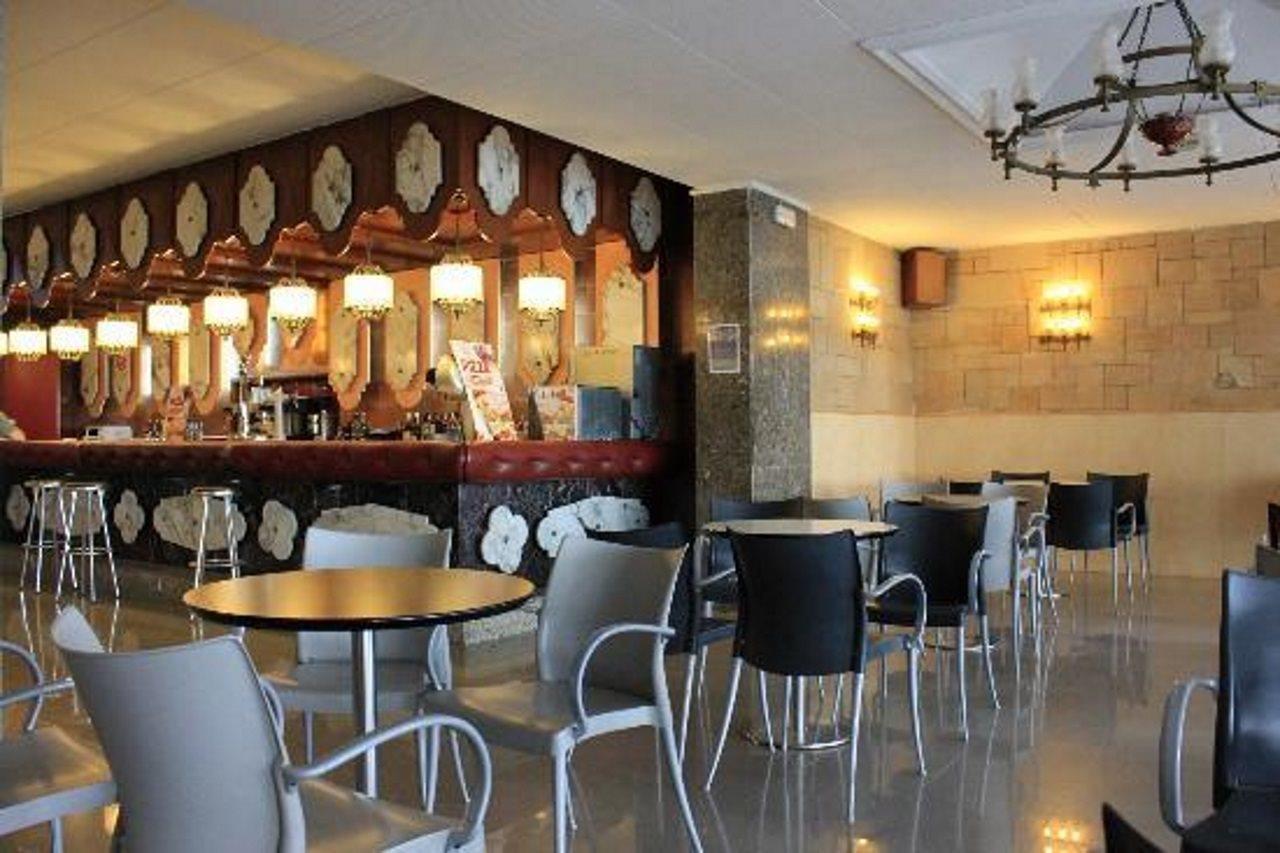 Hotel Fragata Calella Exterior photo